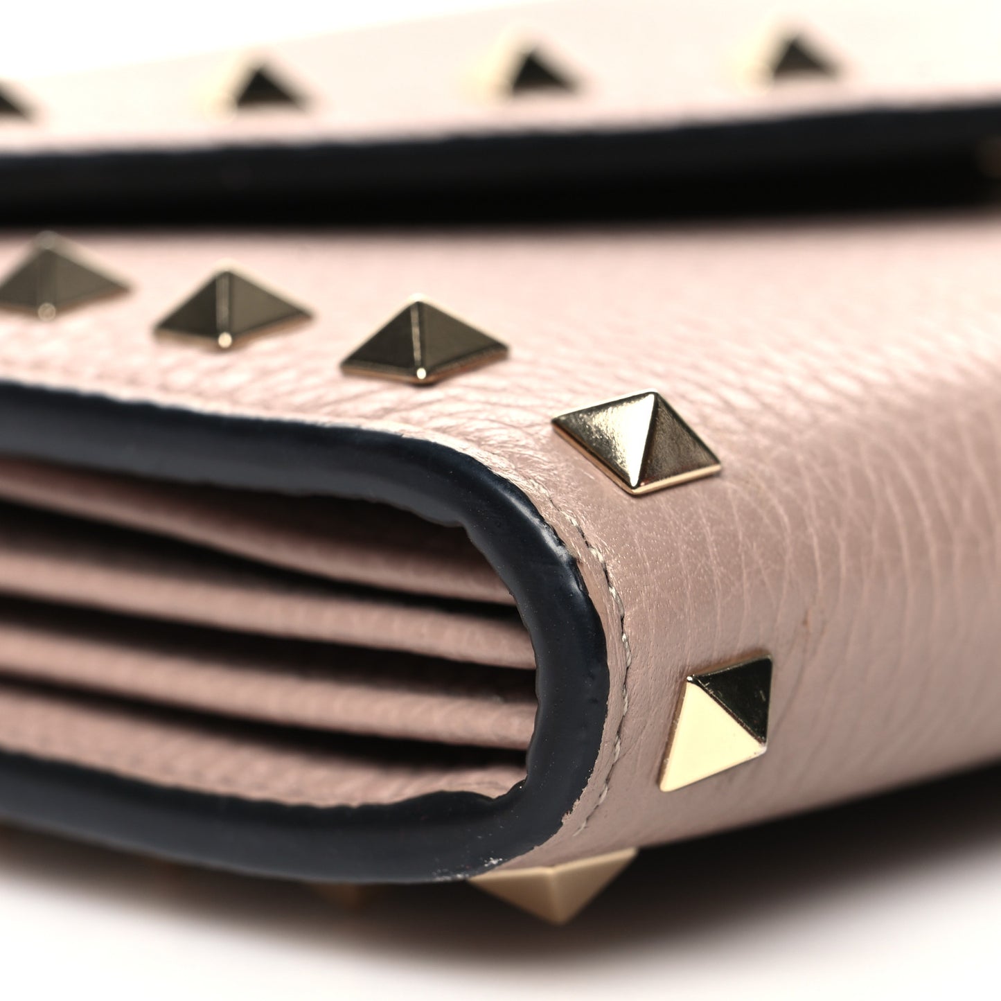 Pebbled Calfskin Rockstud Envelope Wallet on Chain Poudre