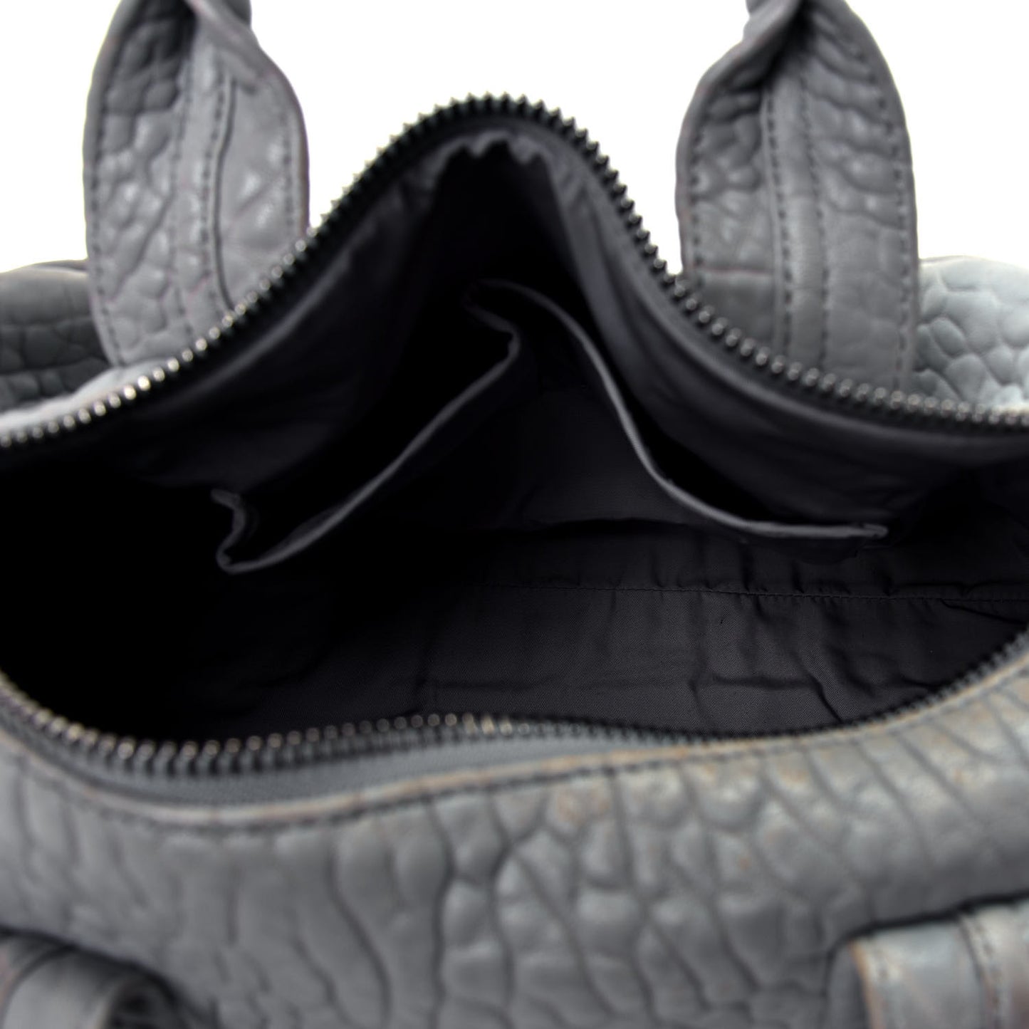 Pebbled Lambskin Rocco Carbon Rodhium Hardware