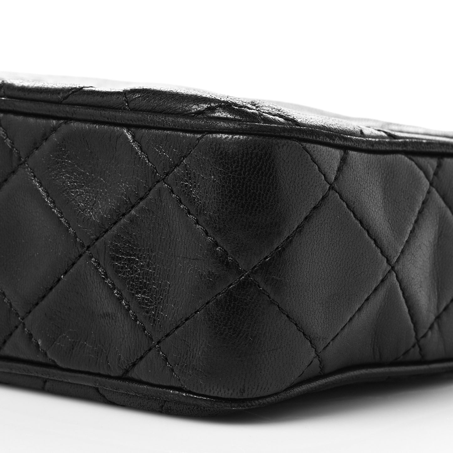Lambskin Quilted CC Tassel Camera Case Black