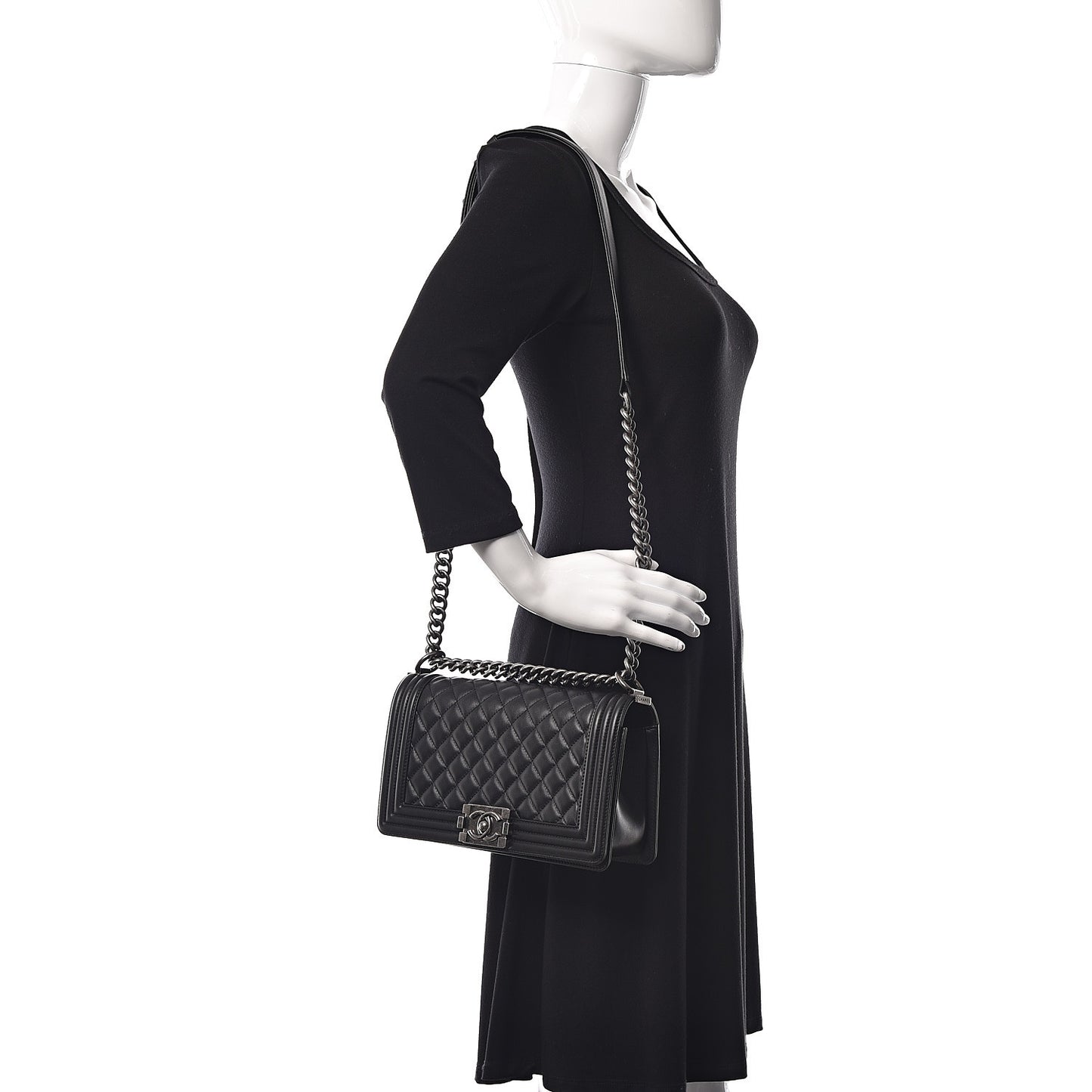 Calfskin Quilted Medium Boy Flap Black