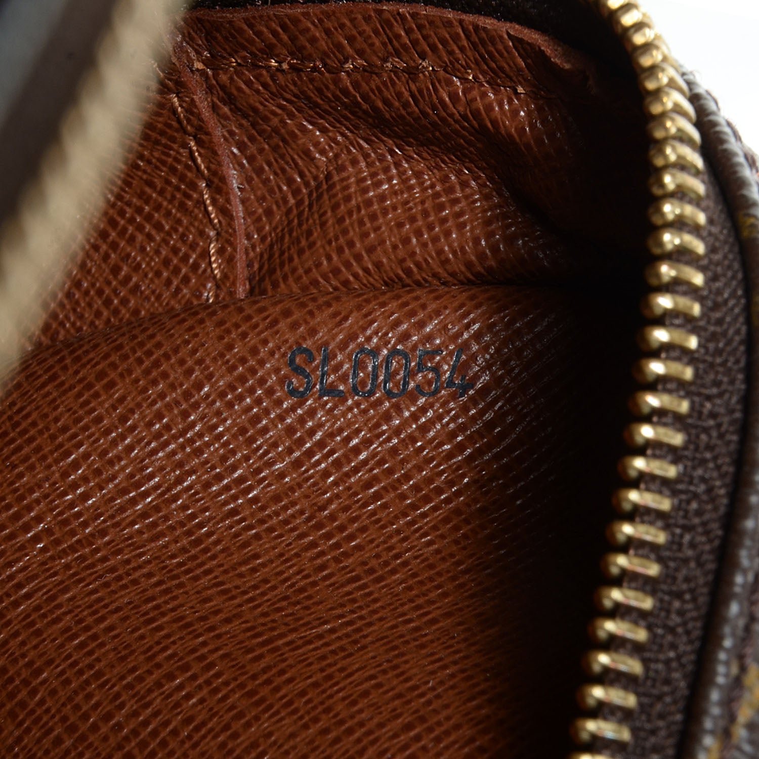 Louis Vuitton Monogram Trocadero 27 7 of 7