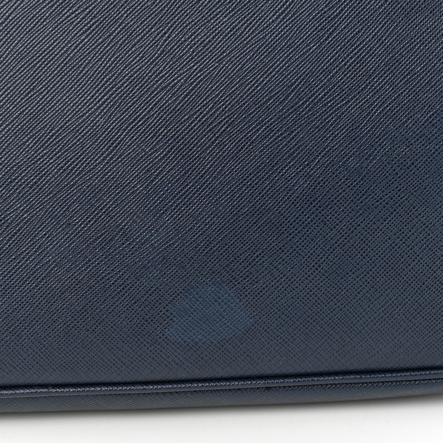 Saffiano Medium Galleria Double Zip Tote Baltico