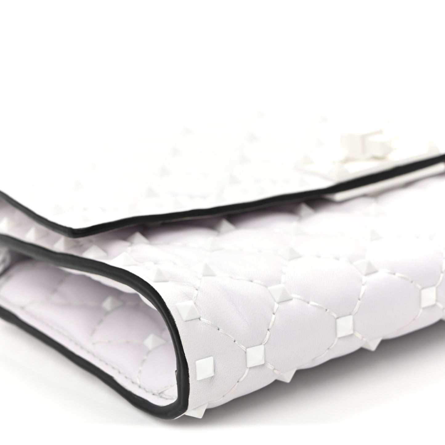 Lambskin Free Rockstud Spike Wallet on Chain Optic White