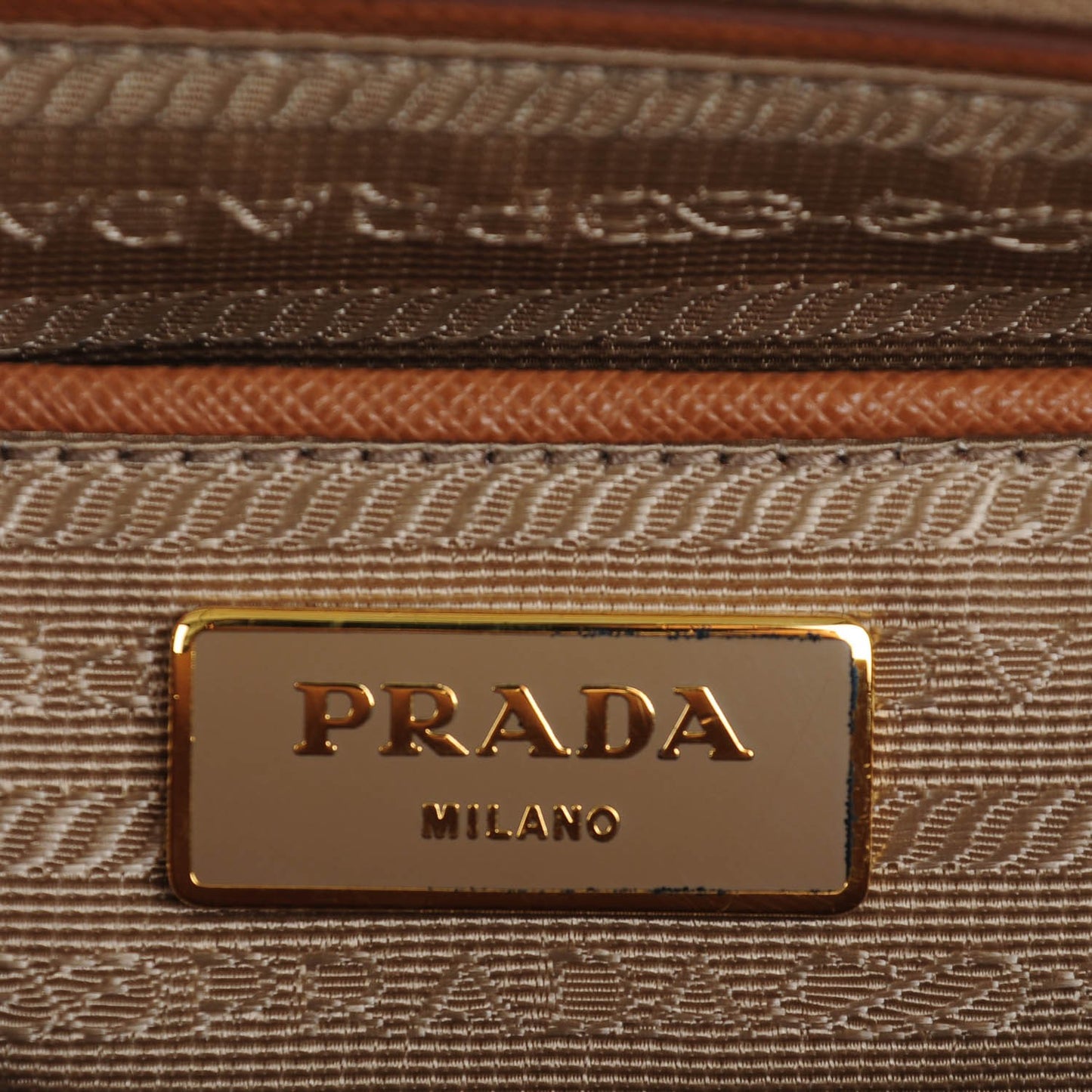 Saffiano Lux Bi-Color Parabole Tote Caramel Mimosa