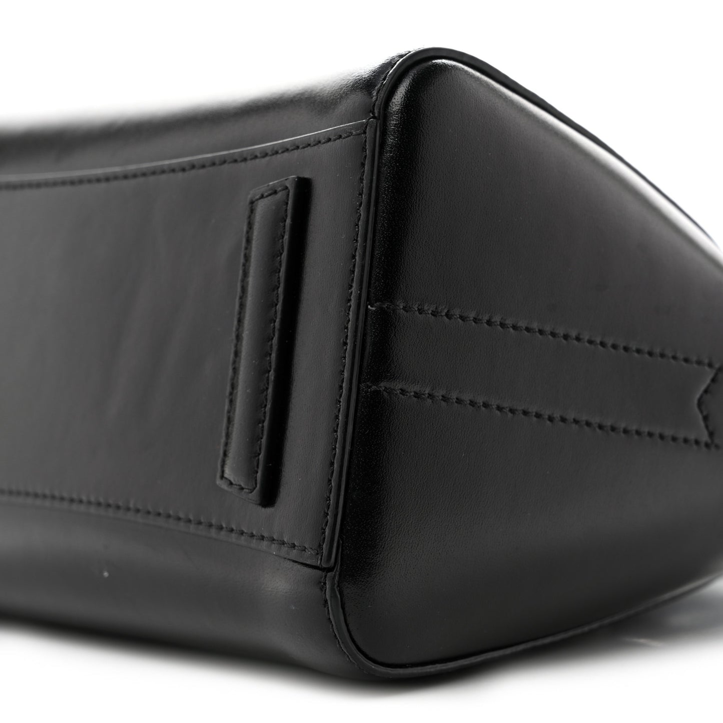 Shiny Lord Calfskin Mini Antigona Black