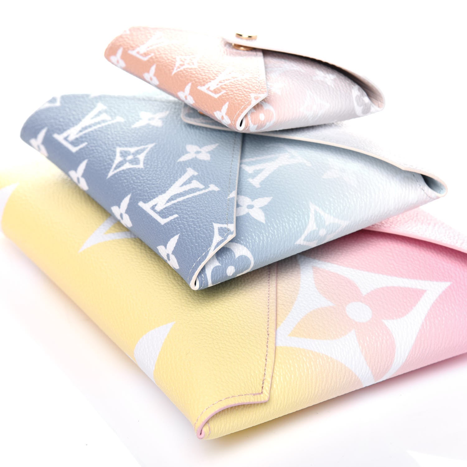 Louis Vuitton Monogram Giant By The Pool Kirigami Pochette Set 6 of 11