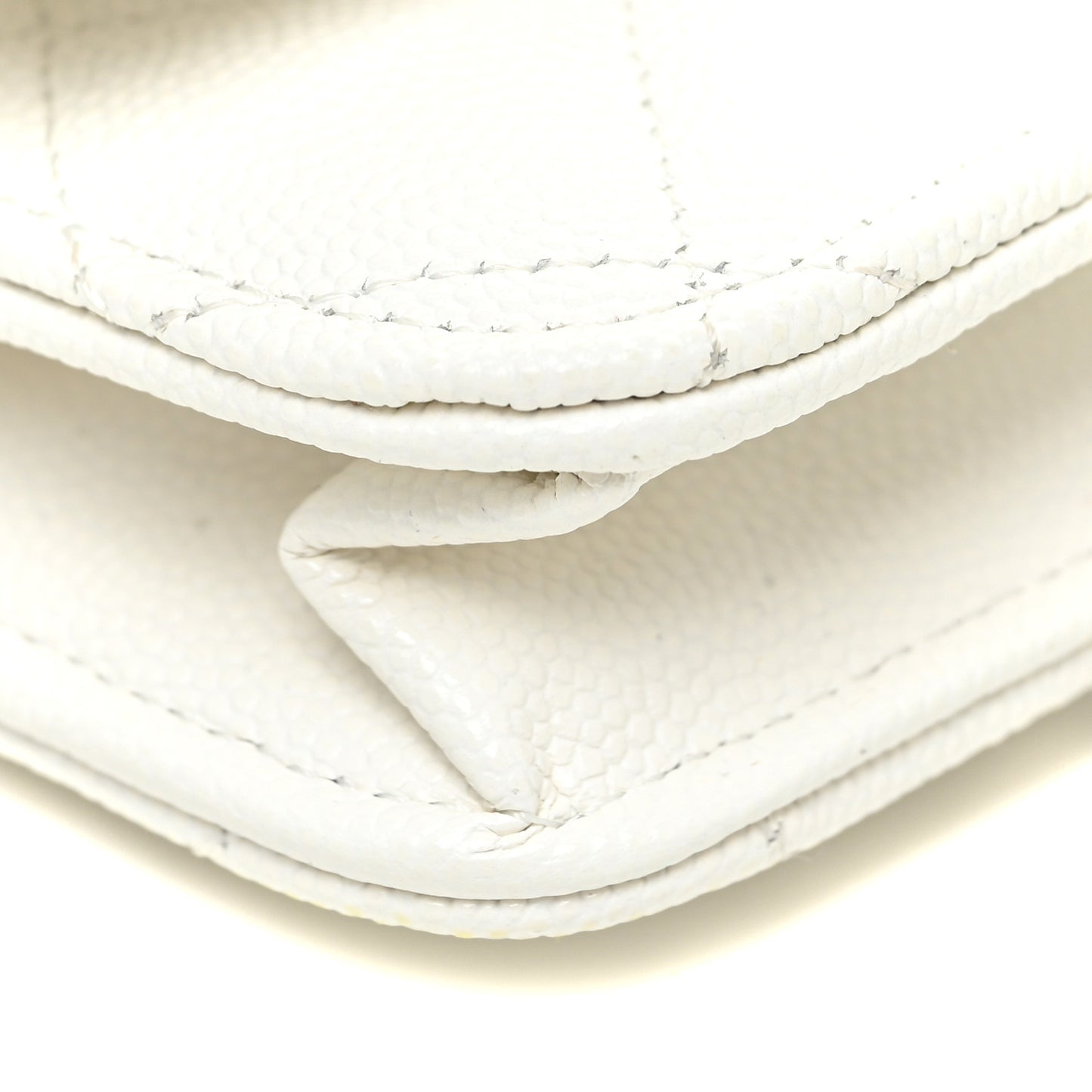 Caviar Quilted Wallet On Chain WOC White