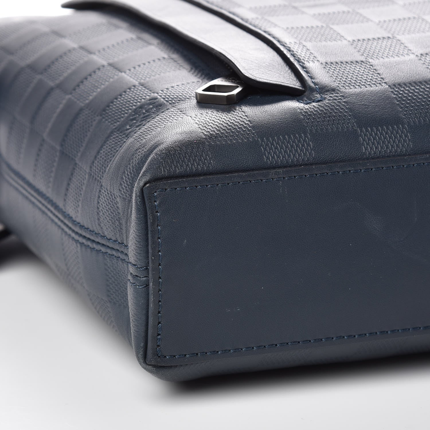Louis Vuitton Damier Infini Porte-Documents Studio Cosmos 8 of 10
