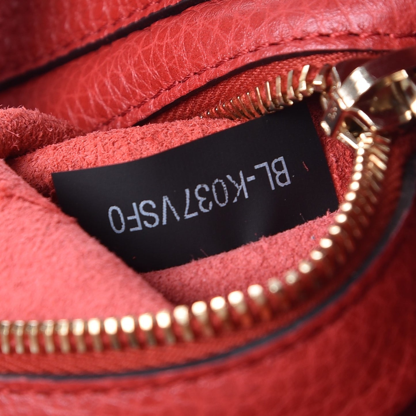 Grained Calfskin Small Rockstud Tote Rosso Valentino