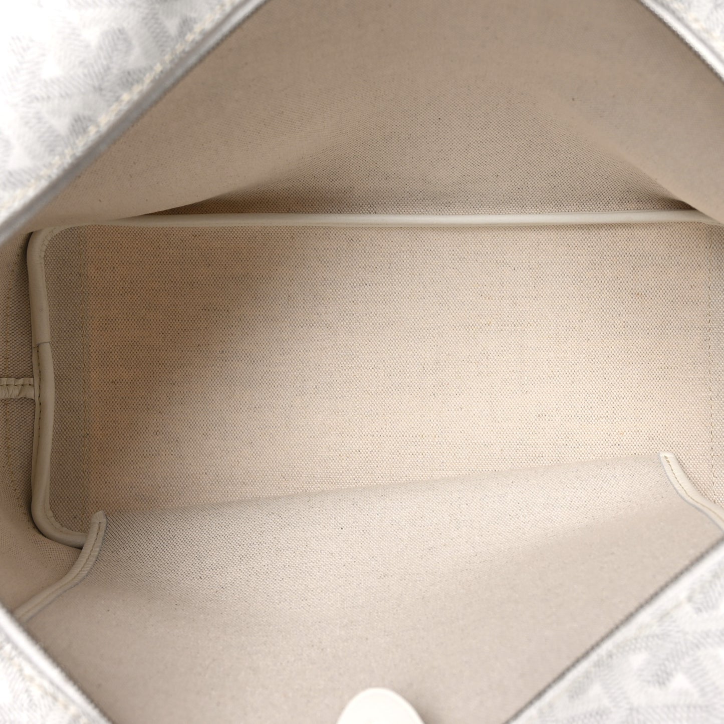 Goyardine Artois PM White