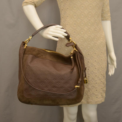 Louis Vuitton Empreinte Suede Audacieuse MM Ombre 2 of 7