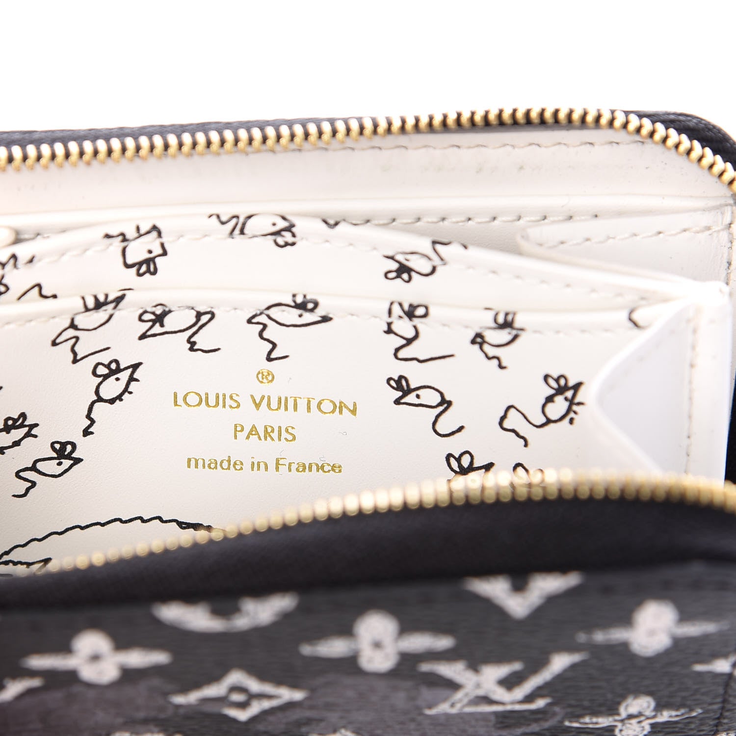 Louis Vuitton Catogram Zippy Coin Purse Black 6 of 7