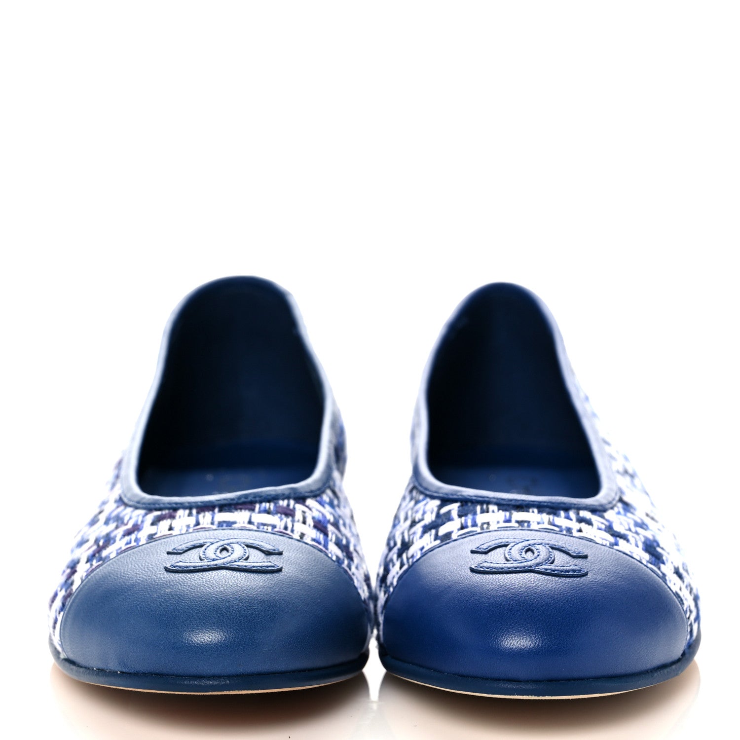 Chanel Tweed Lambskin CC Cap Toe Ballerina Flats 37.5 White Blue 2 of 9