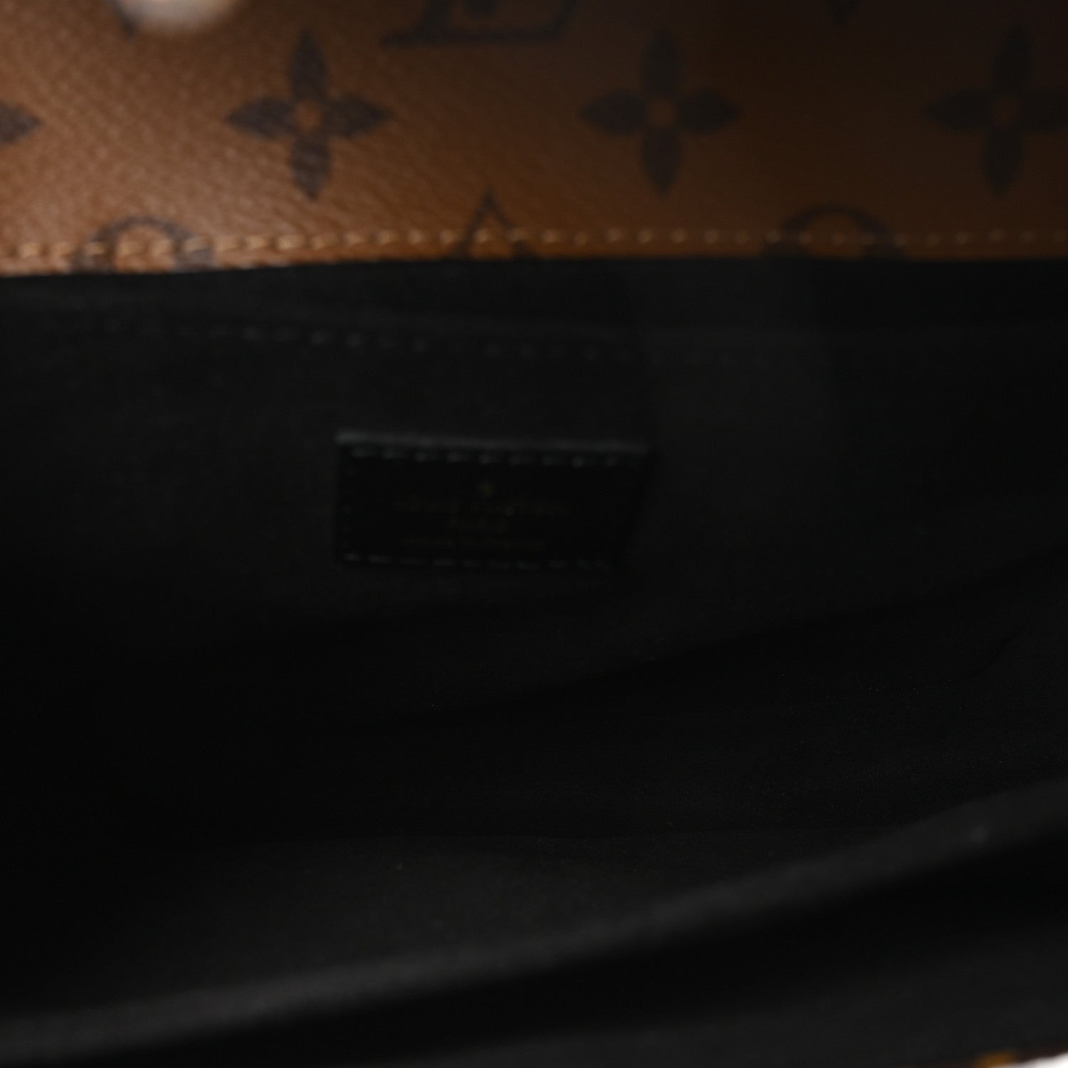 Louis Vuitton Reverse Monogram Pochette Metis 5 of 10