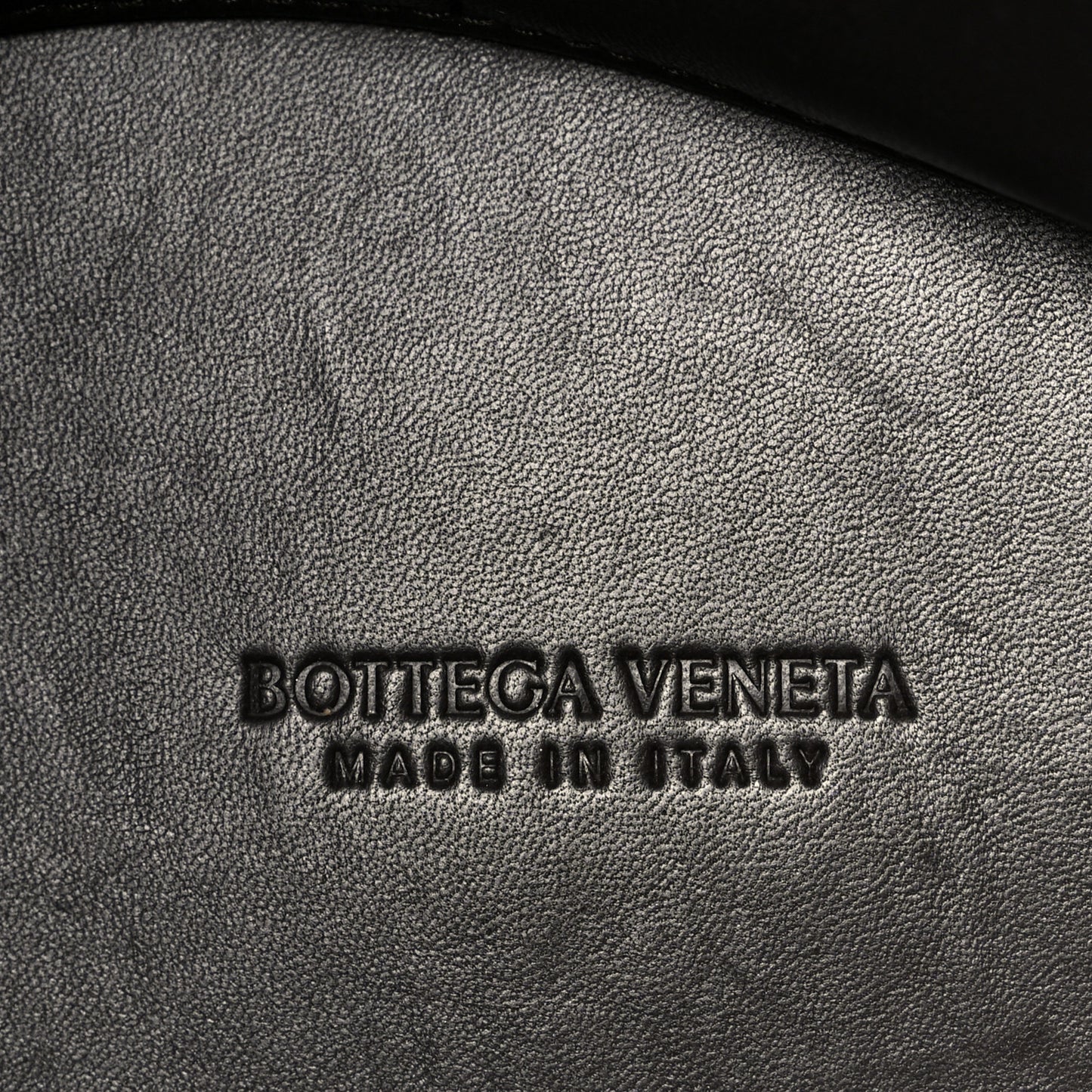 Nappa Intrecciato Medium Andiamo Shoulder Bag Fondant