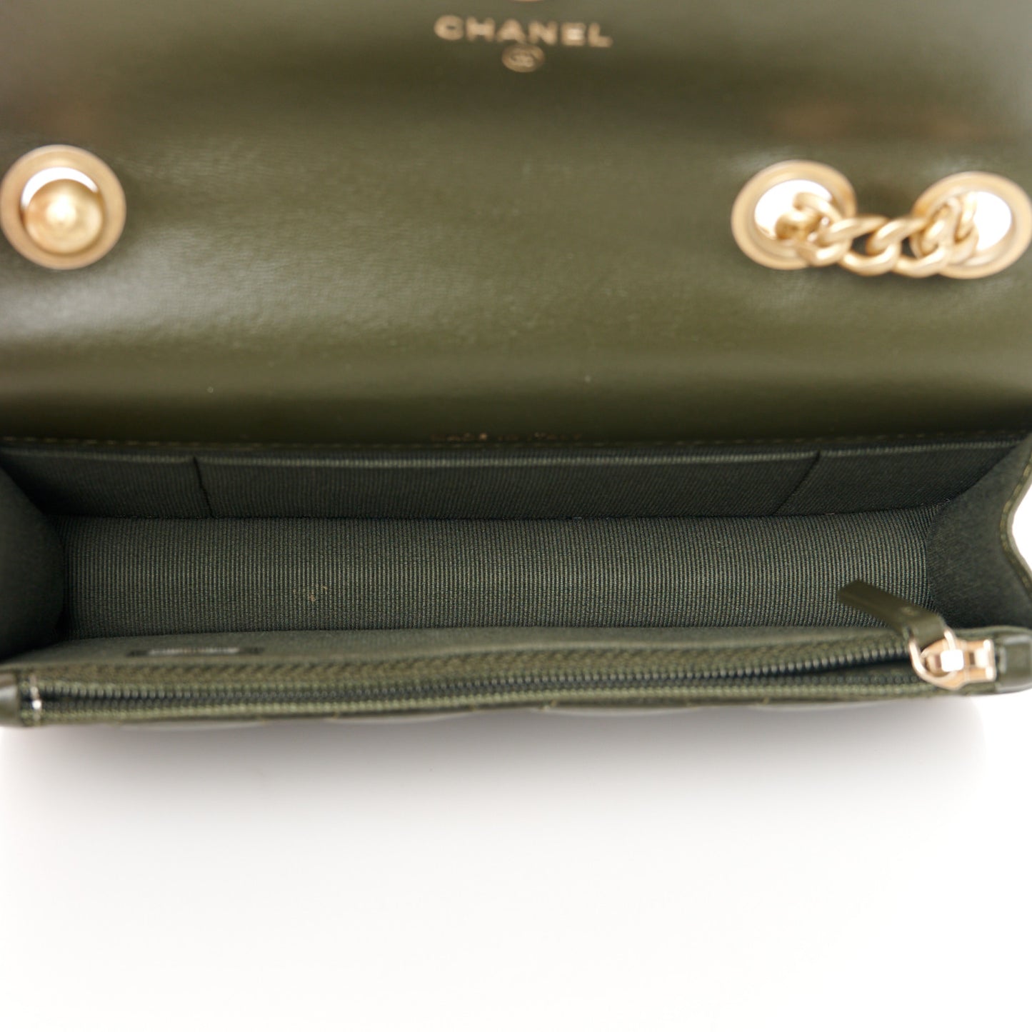 Lambskin Quilted Pillow Crush Flap Phone Holder With Chain Green