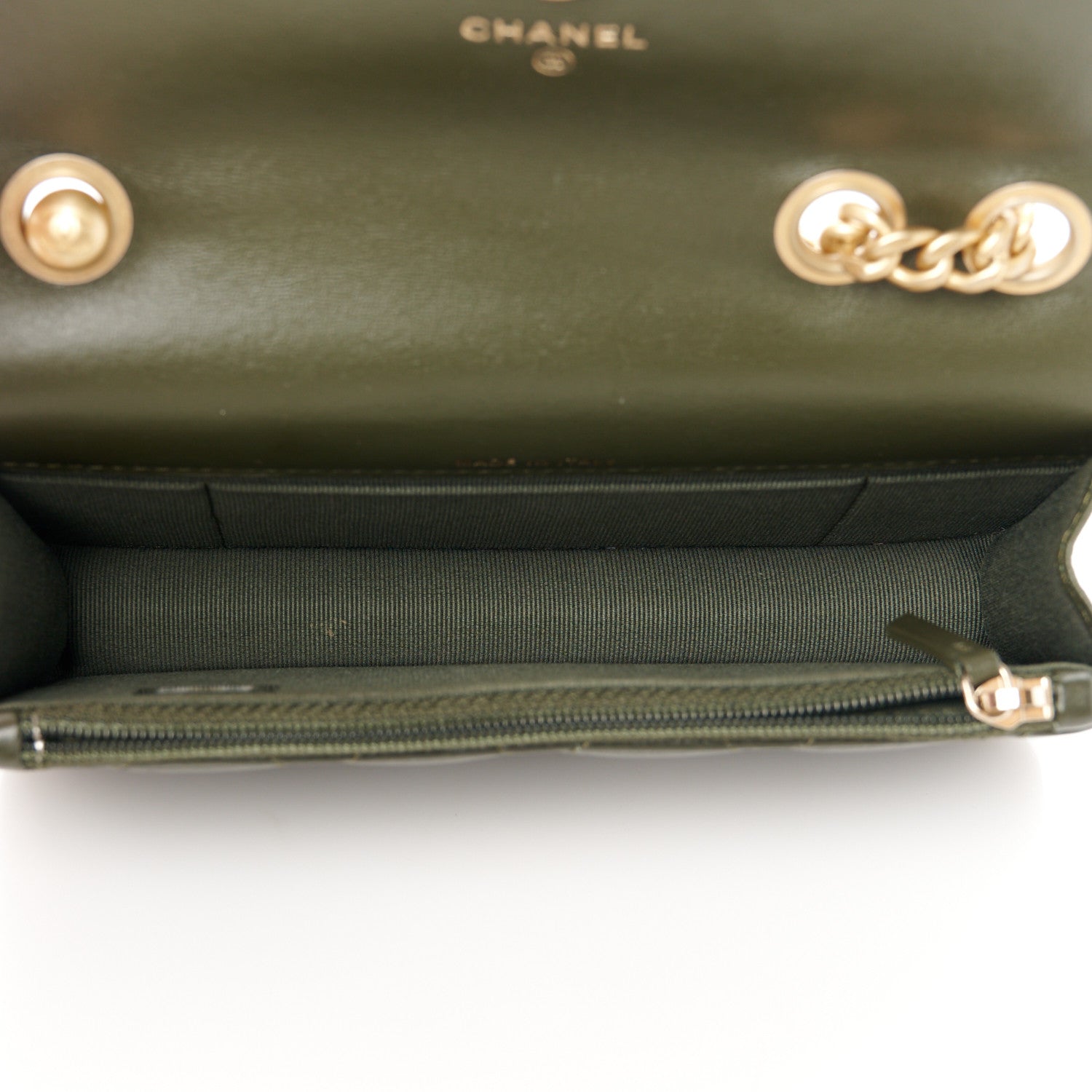 Chanel Lambskin Quilted Pillow Crush Flap Phone Holder With Chain Green 5 of 11