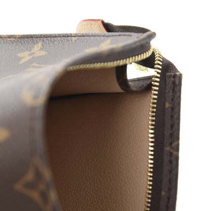 Louis Vuitton Monogram Toiletry Pouch 15 8 of 9