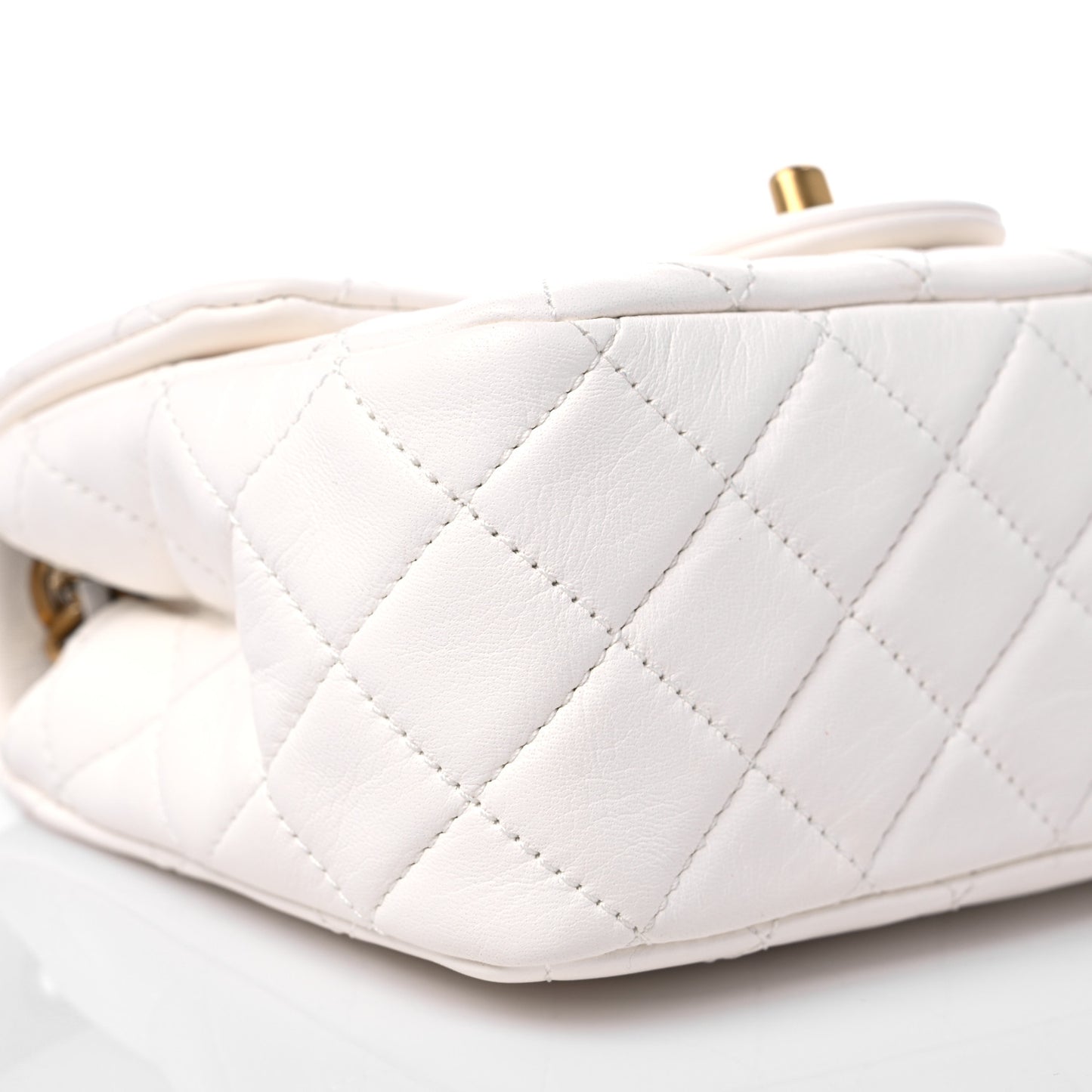 Lambskin Quilted Mini Pearl Crush Flap White