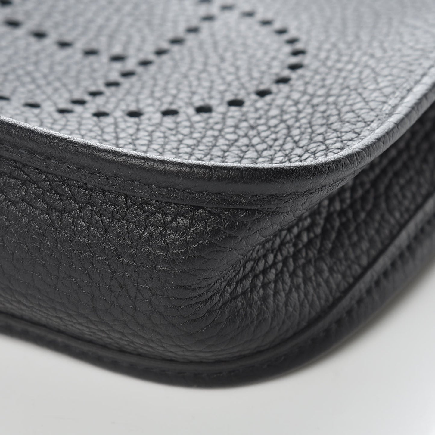 Taurillon Clemence Evelyne TPM Black
