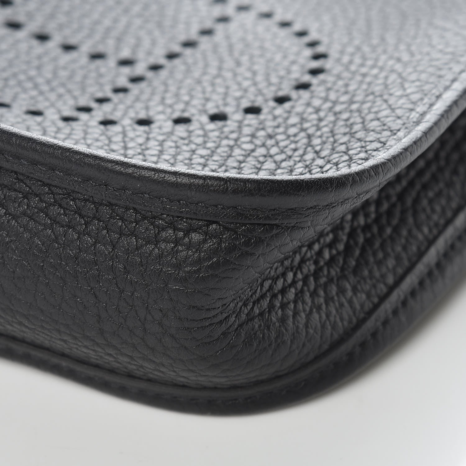 Hermes Taurillon Clemence Evelyne TPM Black 6 of 10