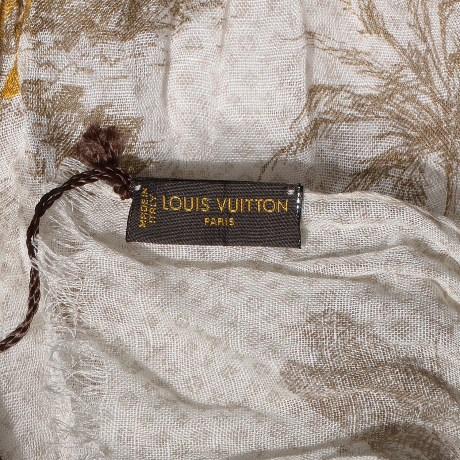Louis Vuitton Cotton Linen Toile Etole De Louis Pareo Beige 6 of 7