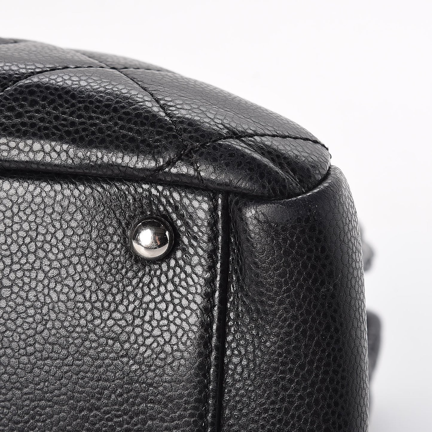 Caviar Quilted Timeless CC Soft Tote Black