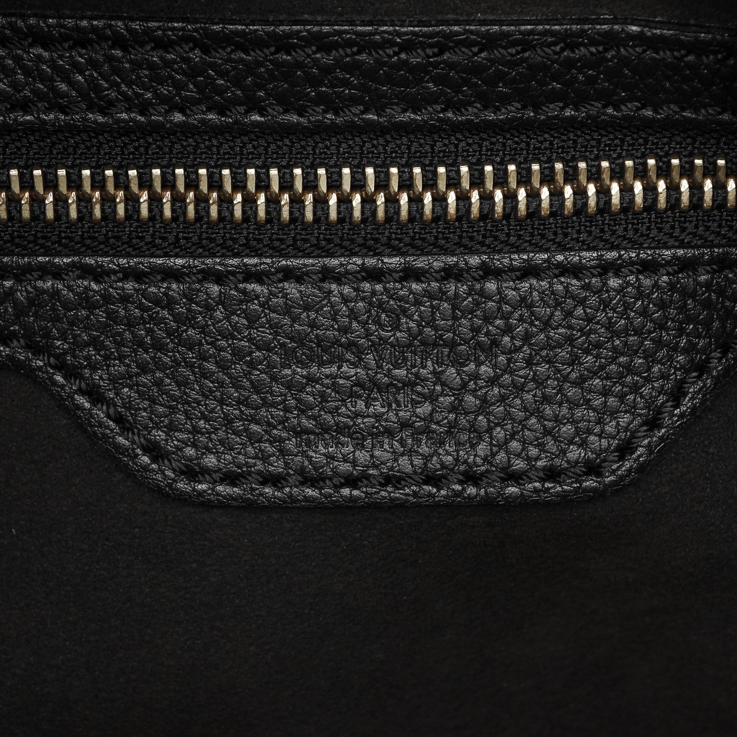 Louis Vuitton Mahina L Black 6 of 7