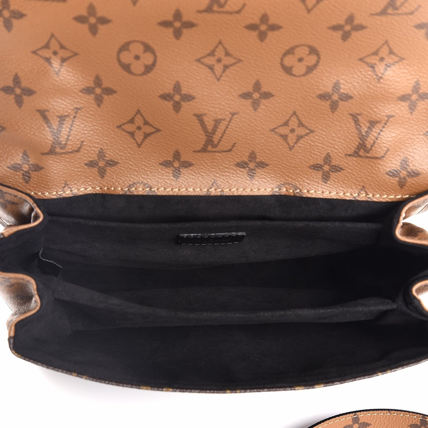 Reverse Monogram Pochette Metis