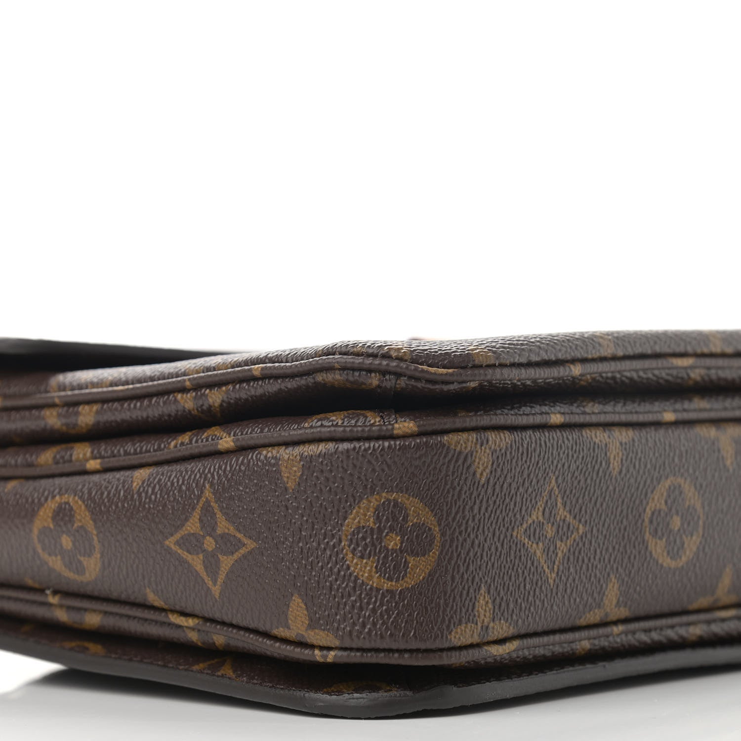 Louis Vuitton Monogram Pochette Metis 9 of 10