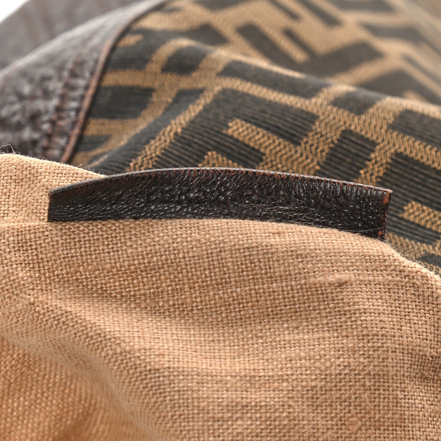 Zucca Nappa Nuvolata Vitello Tortuga Large Spy Hobo Tobacco Moro