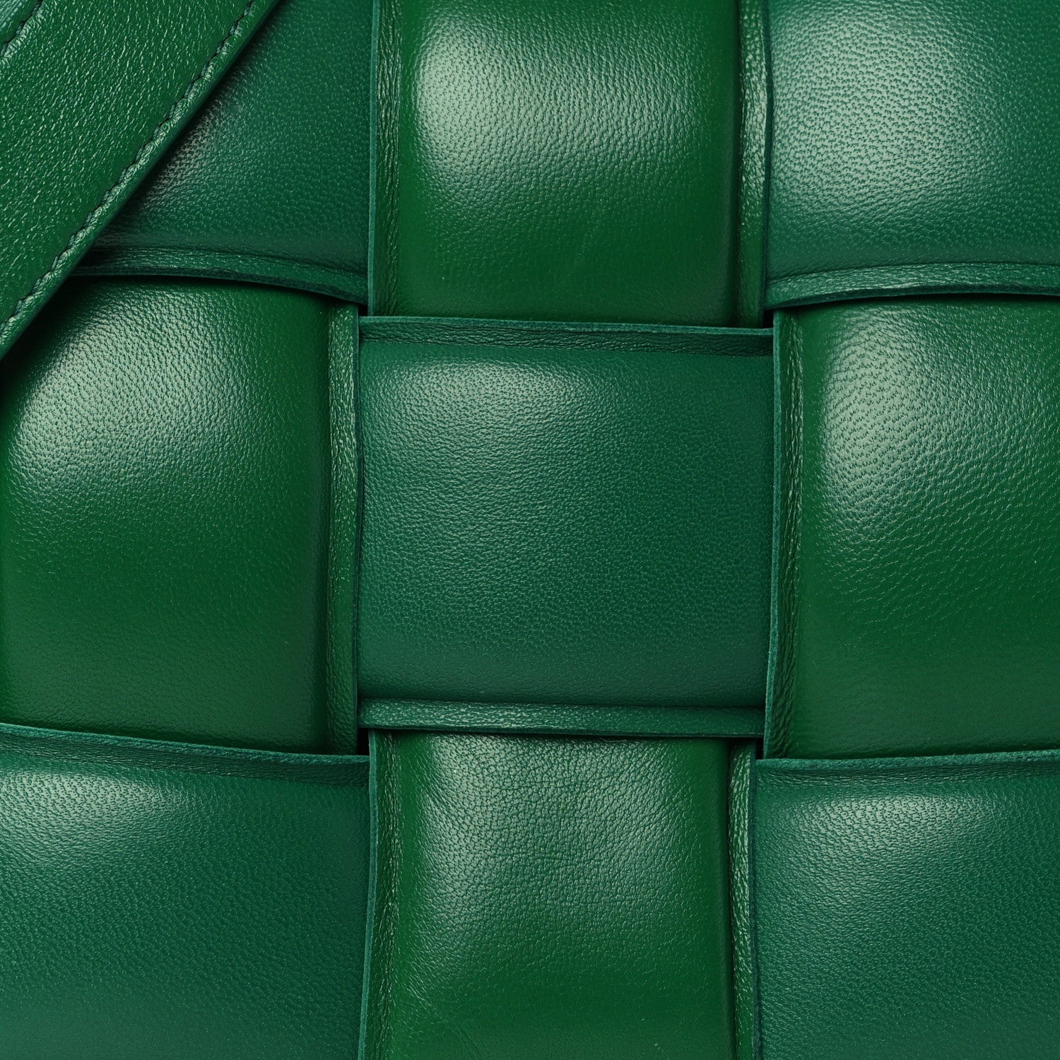 Bottega Veneta Nappa Maxi Intreccio Padded Cassette Crossbody Bag Racing Green 7 of 10