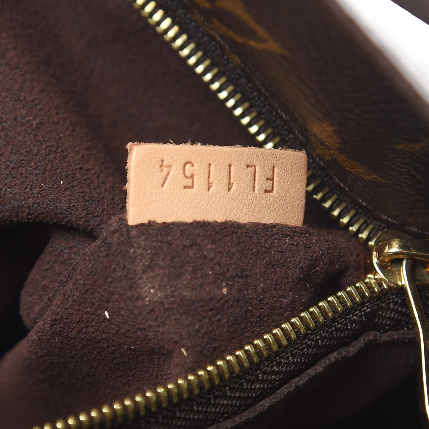 Monogram Metis