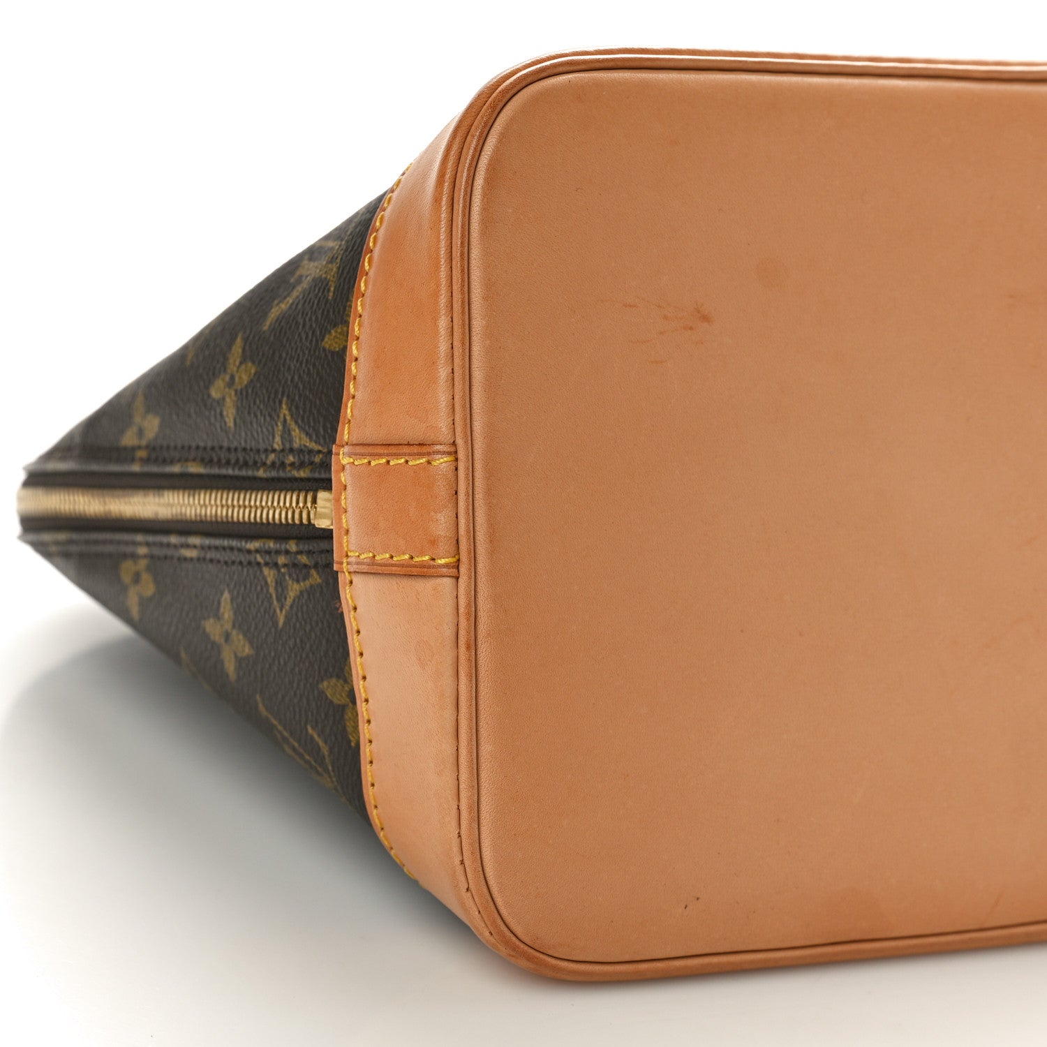 Louis Vuitton Monogram Alma PM 8 of 11