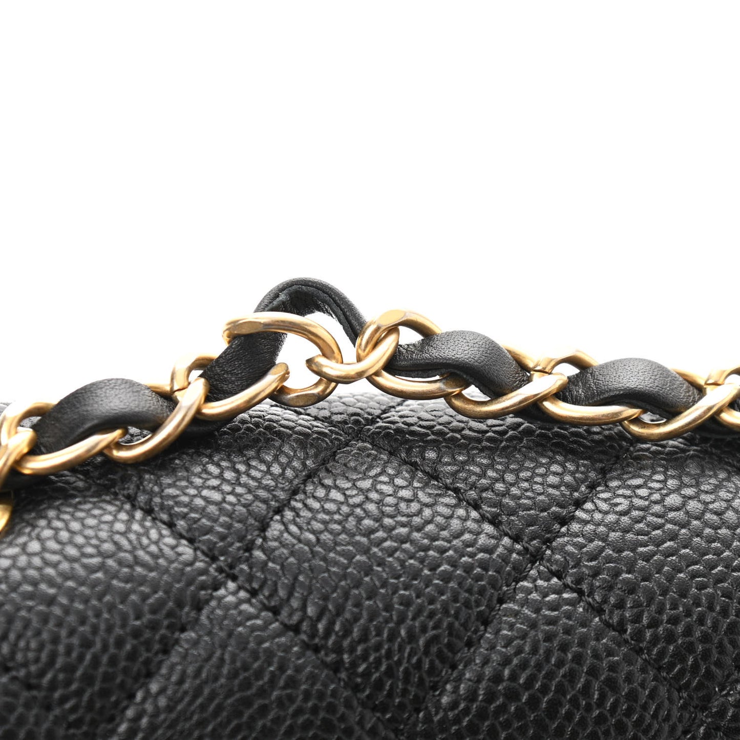 Caviar Quilted Medium CC Filigree Flap Black