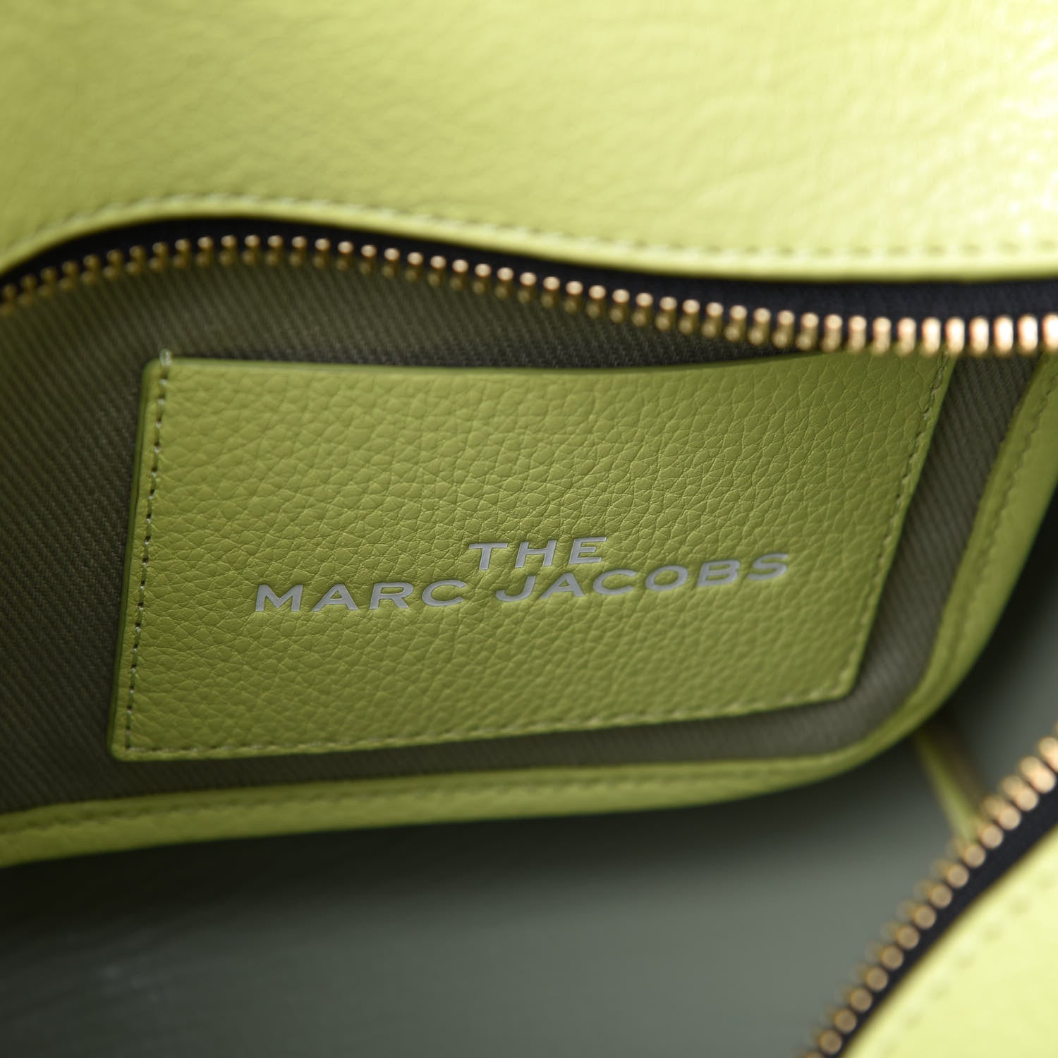 Marc Jacobs Natural Grain Calfskin Small Tote Shadow Lime 8 of 10