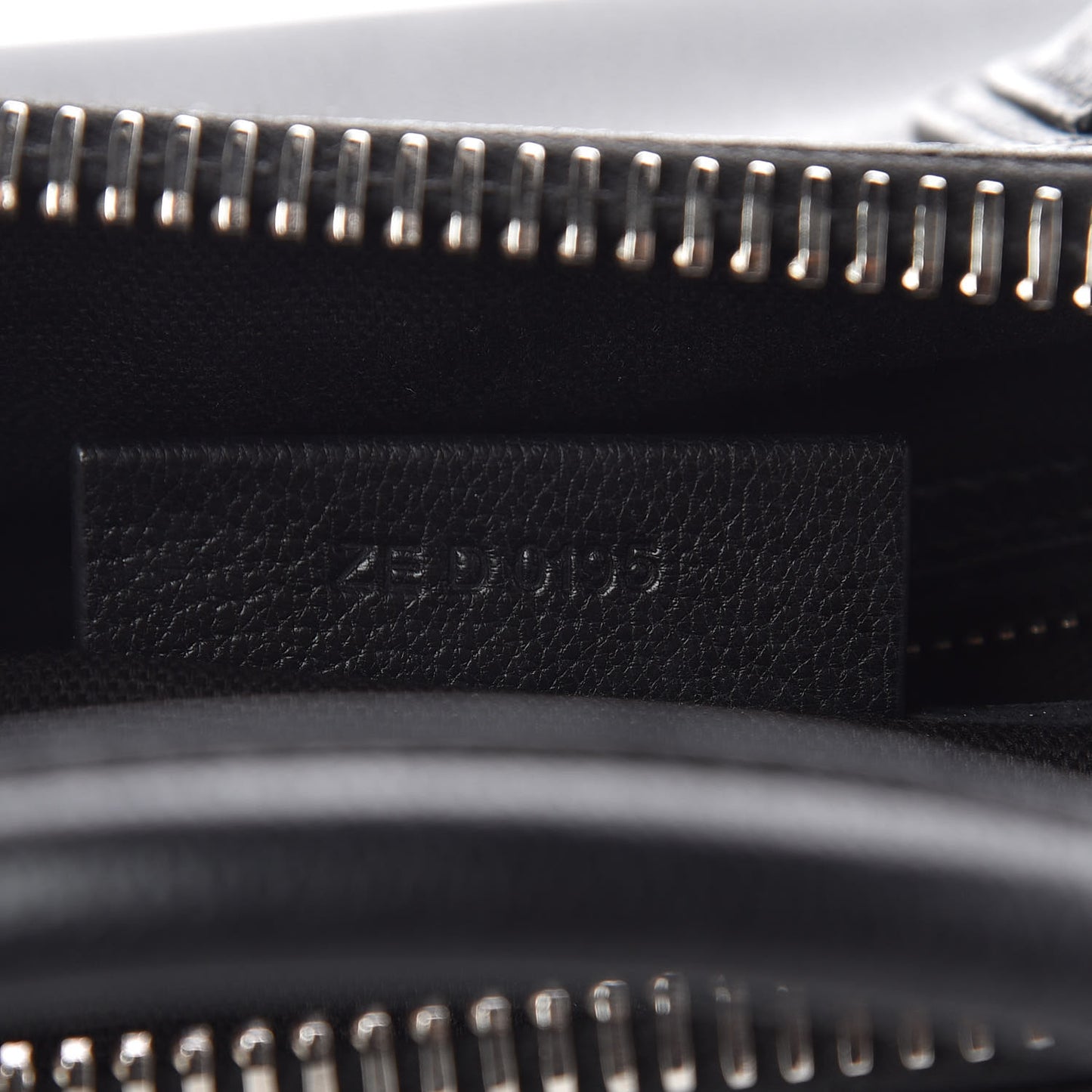 Sugar Goatskin Small Antigona Black