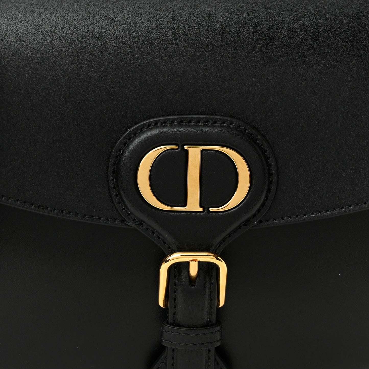 Box Calfskin Medium Bobby Flap Black