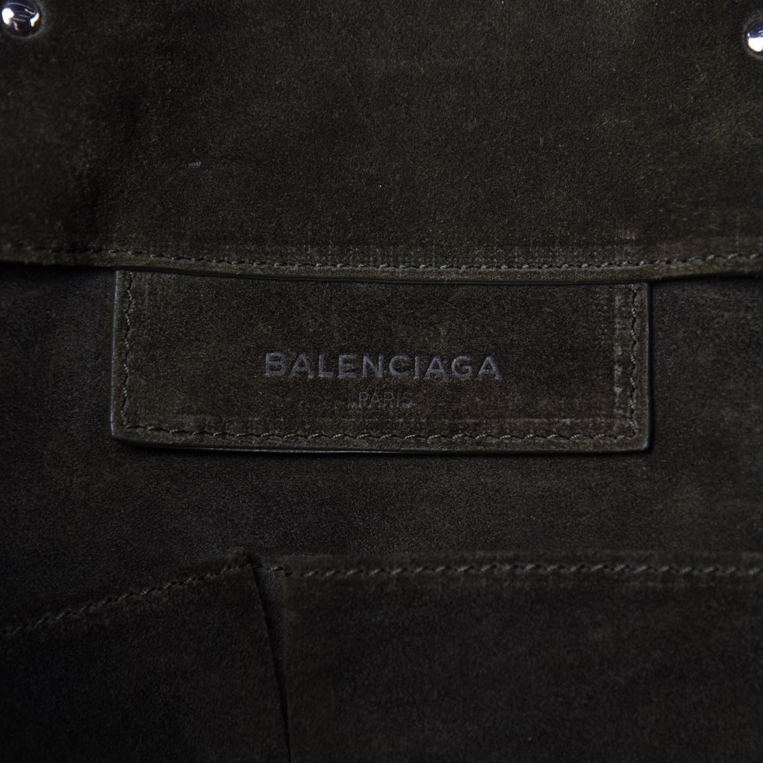 Balenciaga Baby Daim Suede Papier A4 Zip Around Tote Vert Militaire 8 of 10