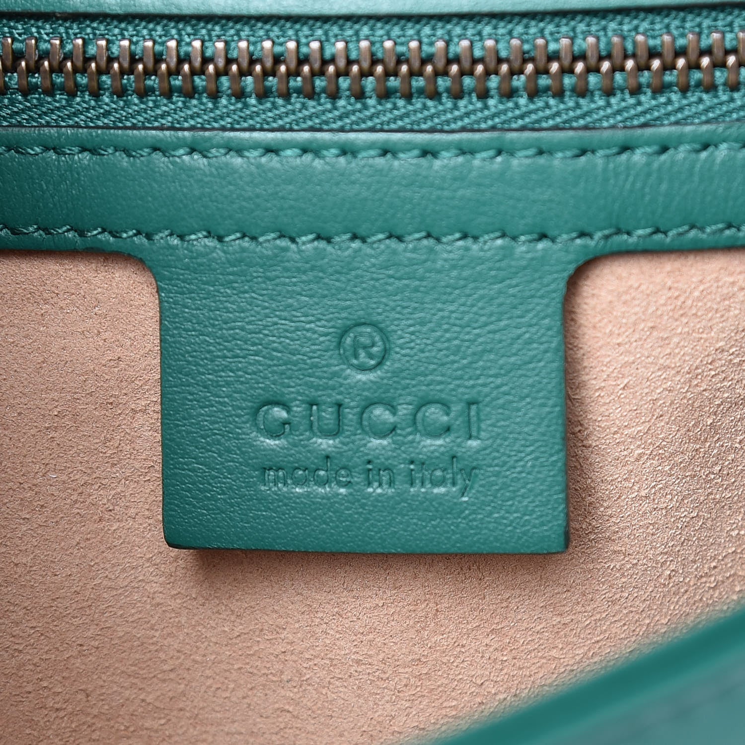 Gucci Calfskin Matelasse Small GG Marmont Shoulder Bag Emerald Green 8 of 9