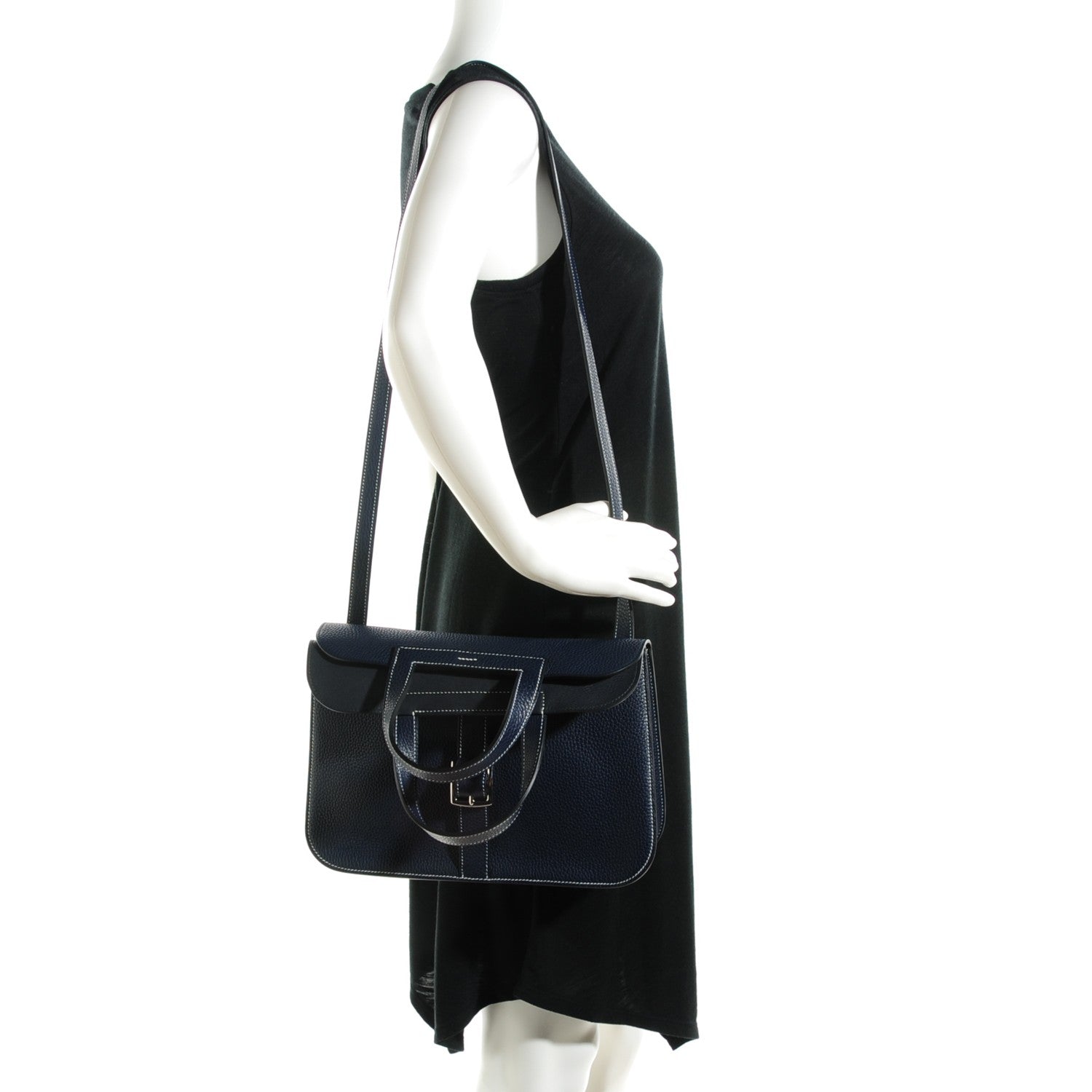 Hermes Taurillon Clemence Halzan 31 Bleu Nuit Indigo 2 of 9