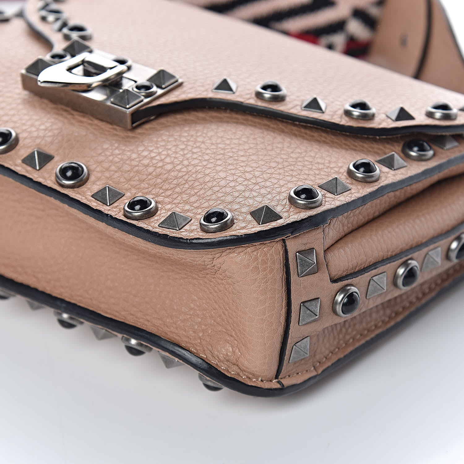 Valentino Garavani Grained Calfskin Onyx Guitar Strap Rockstud Rolling Shoulder Flap Messenger Bag Soft Noisette 8 of 9