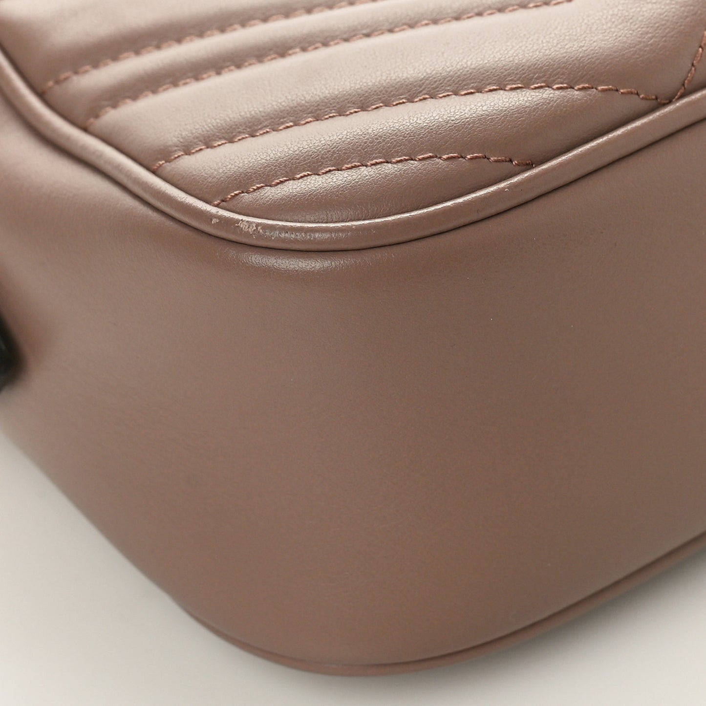 Calfskin Matelasse Small GG Marmont Chain Shoulder Bag Porcelain Rose