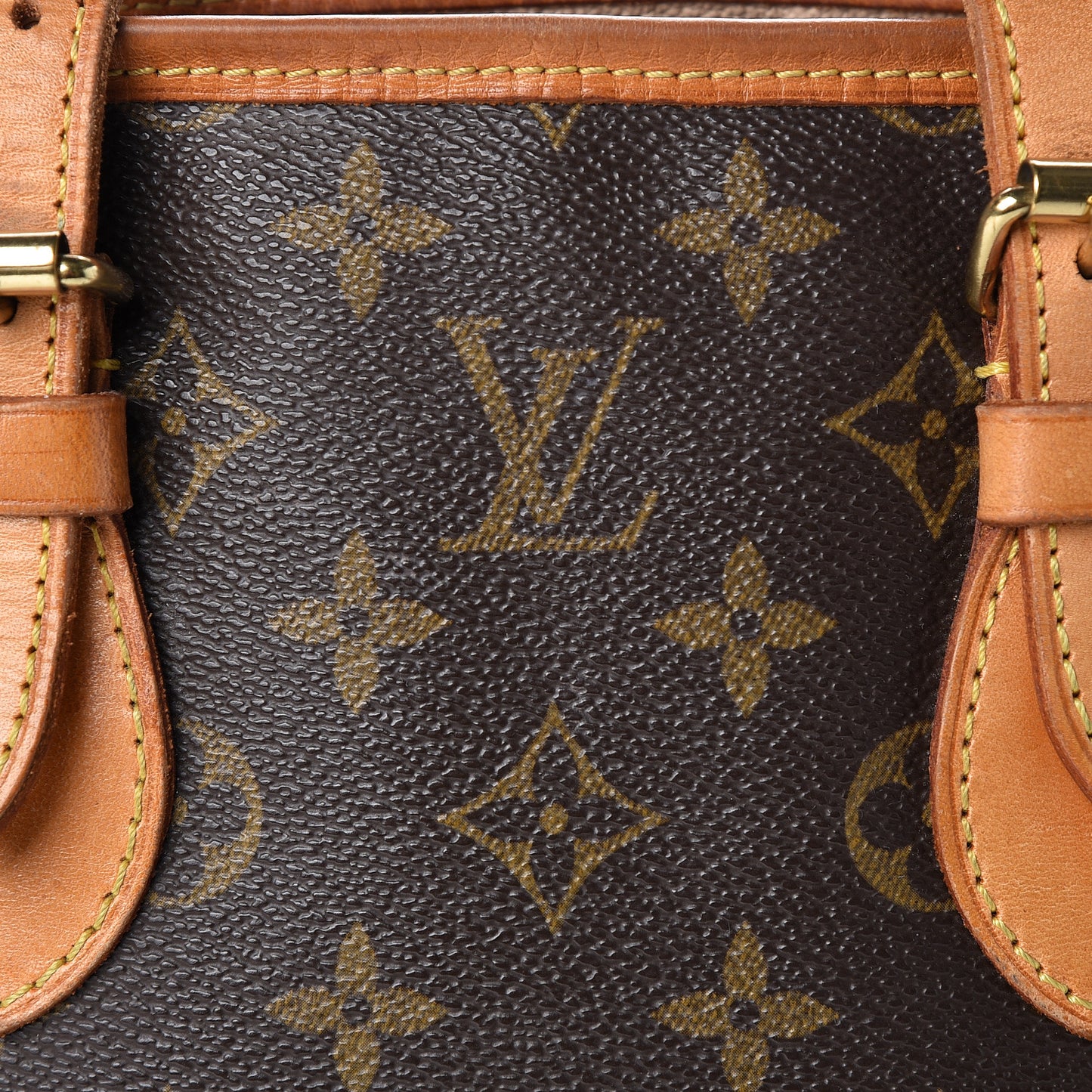Monogram Petit Bucket 23
