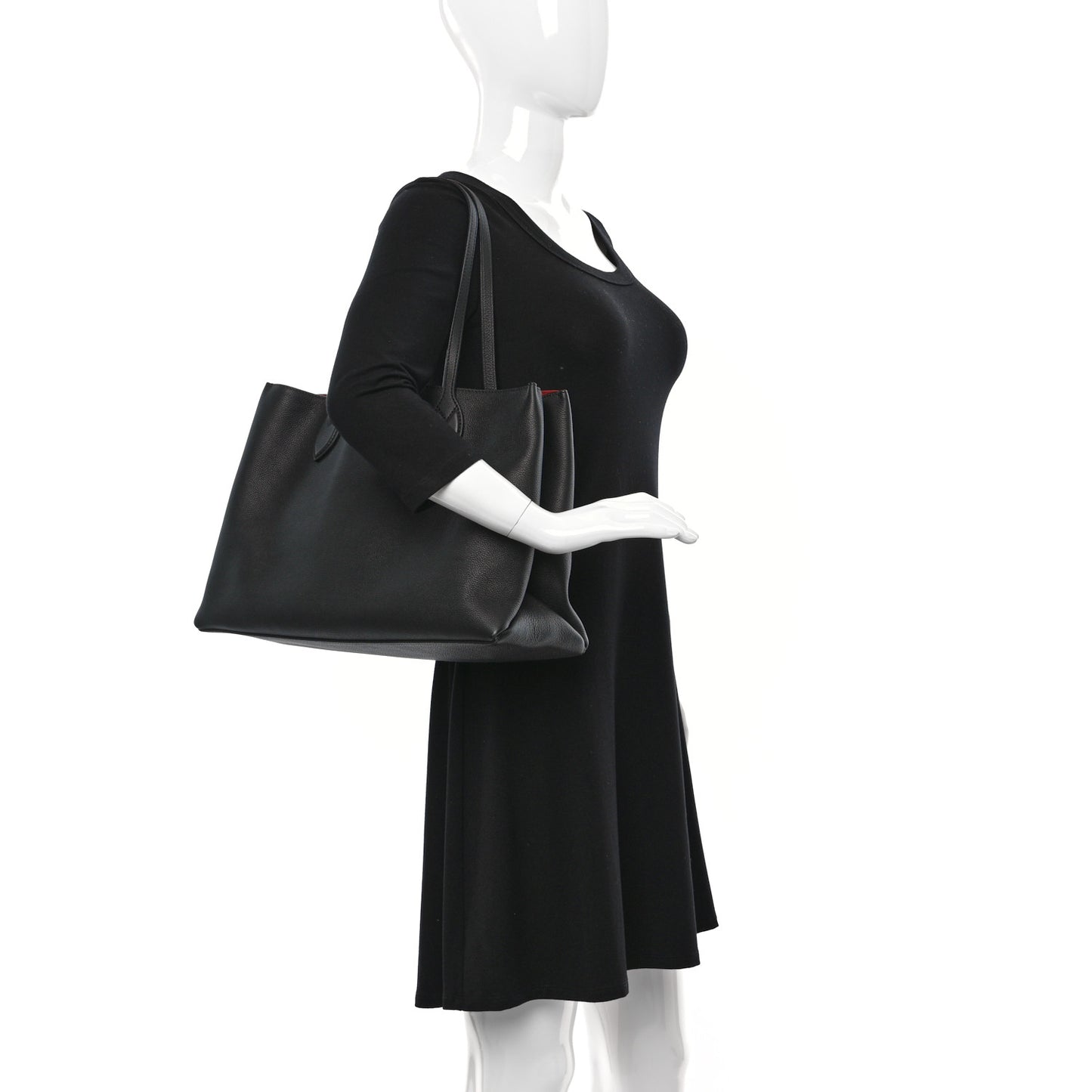 Grained Calfskin Lockme Shopper Black