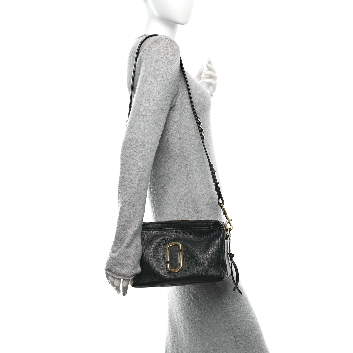 Supple Natural Grain Calfskin The Softshot 27 Bag Black