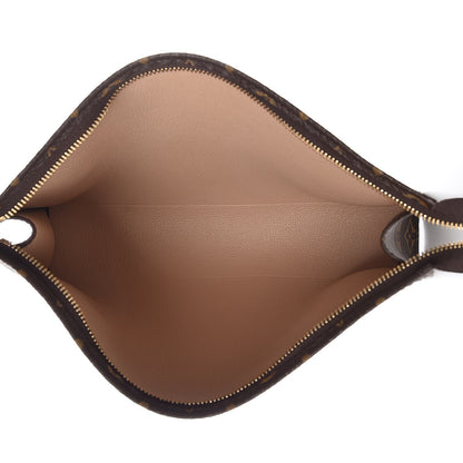 Louis Vuitton Monogram Toiletry Pouch 26 5 of 7