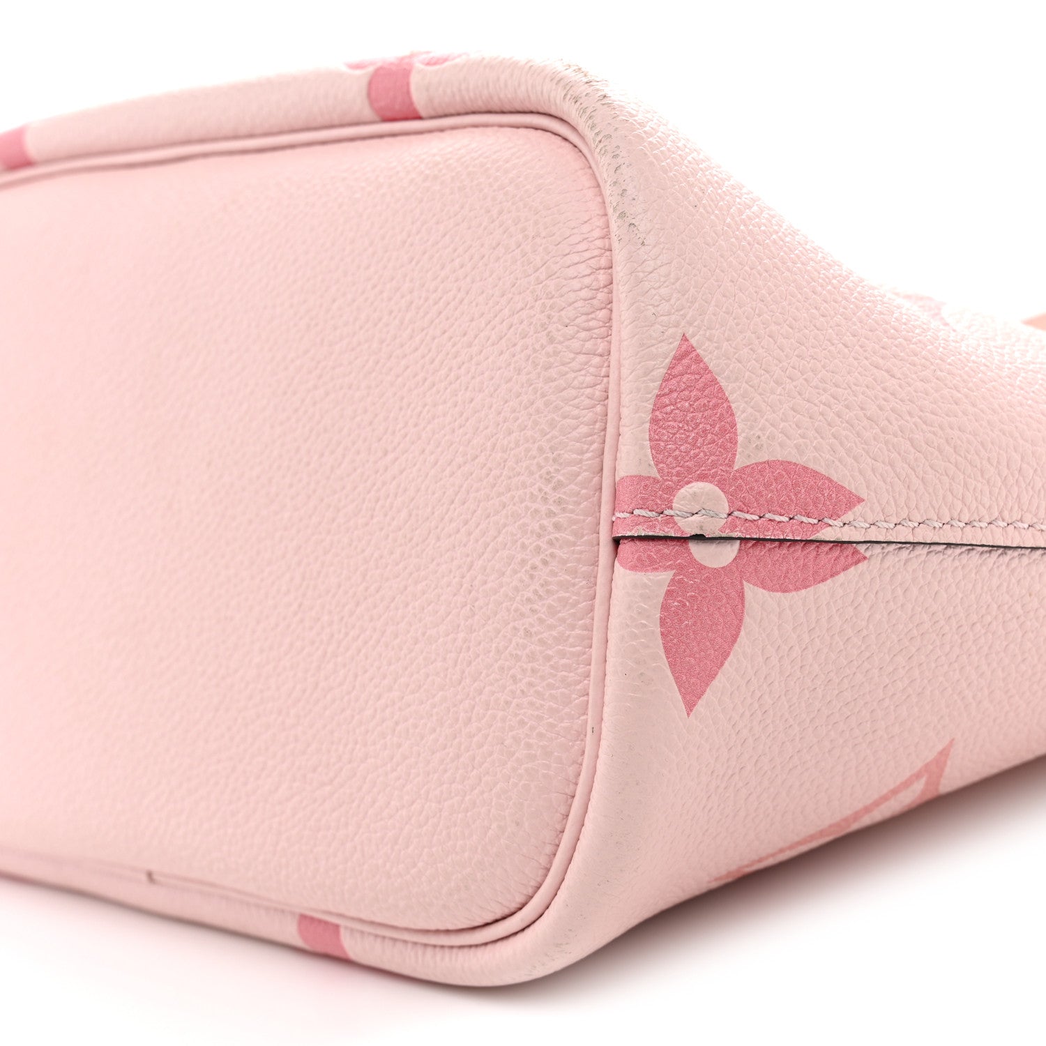 Louis Vuitton Empreinte Monogram Giant By The Pool Marshmallow Hobo PM Bouton De Rose 10 of 13