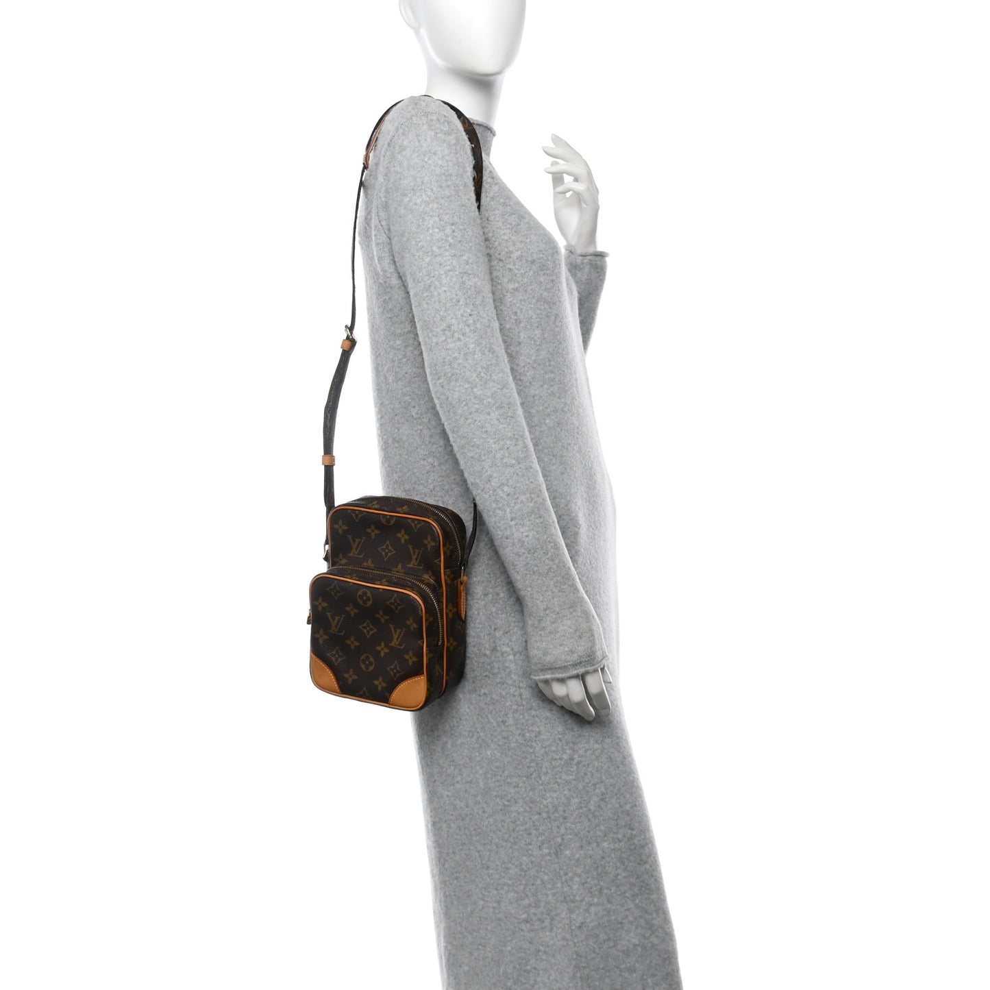 Monogram Amazone