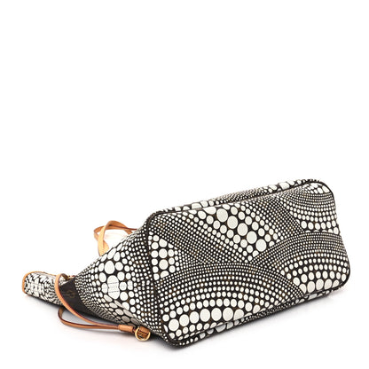 Louis Vuitton Monogram Kusama Waves Neverfull MM White 4 of 10